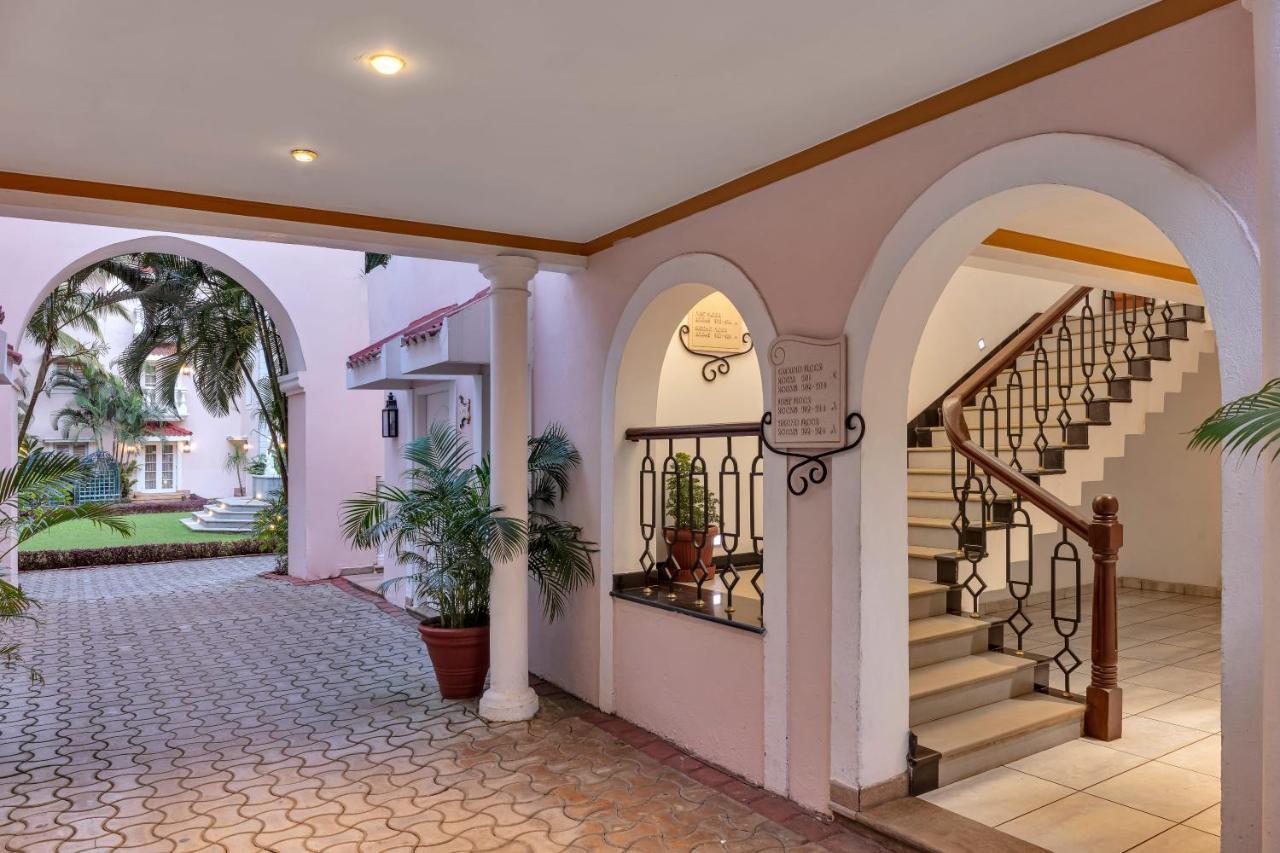 בנולים Club Mahindra Emerald Palms, Goa מראה חיצוני תמונה