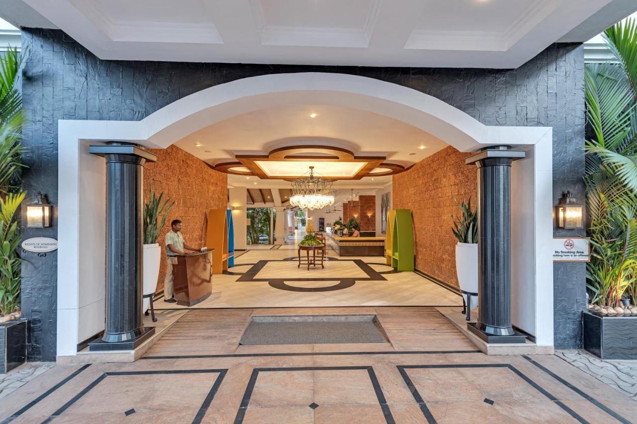 בנולים Club Mahindra Emerald Palms, Goa מראה חיצוני תמונה