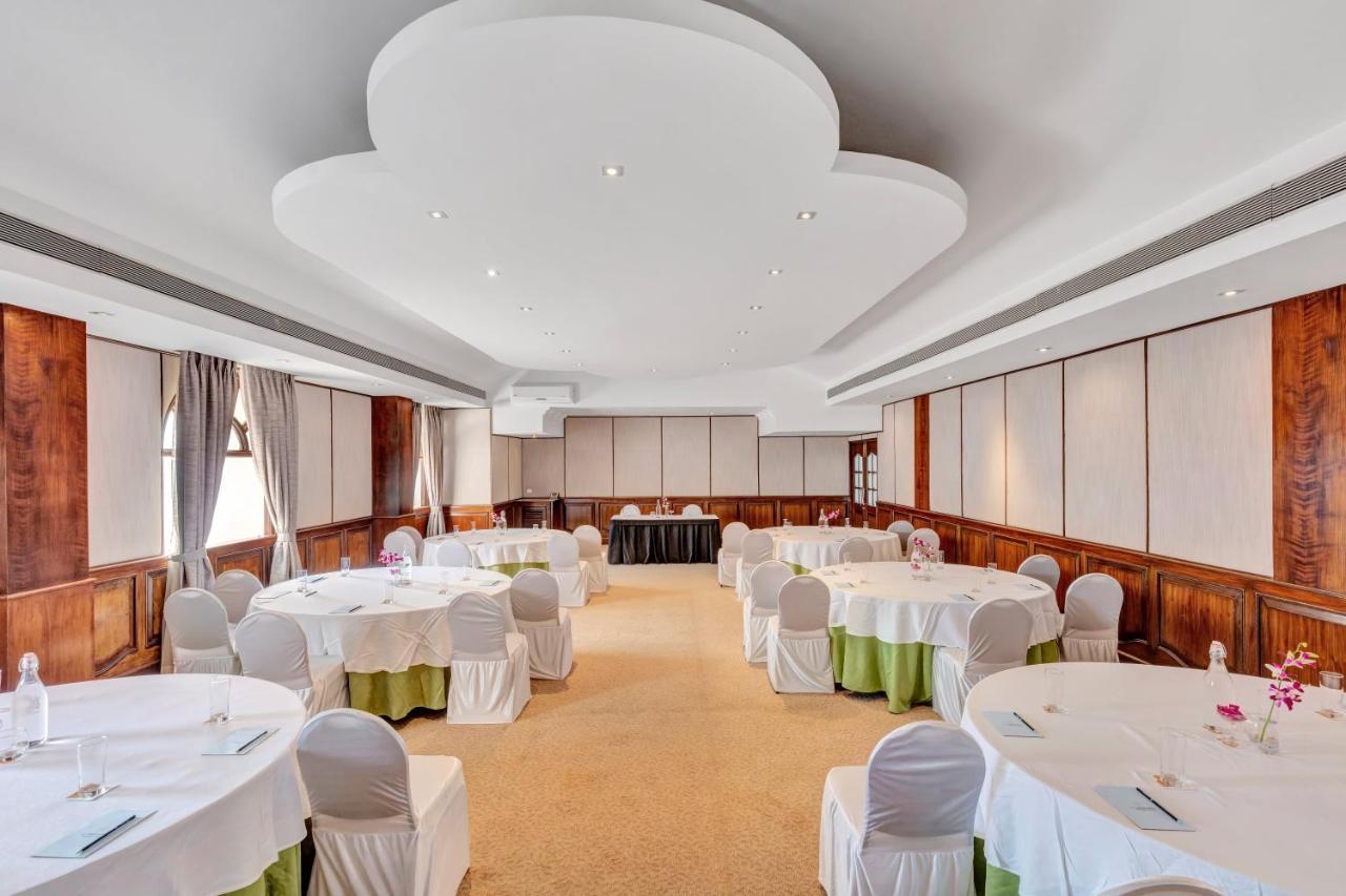 בנולים Club Mahindra Emerald Palms, Goa מראה חיצוני תמונה
