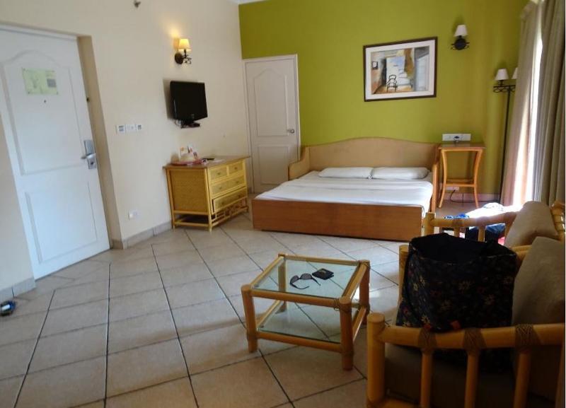בנולים Club Mahindra Emerald Palms, Goa מראה חיצוני תמונה